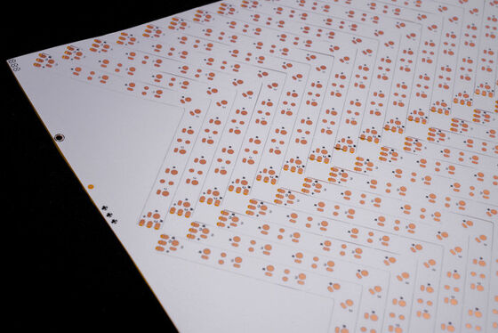 comprare PCB flessibile a doppio strato con livello di protezione antincendio V0 e spessore di 0,25 mm per illuminazione a LED online manufacture