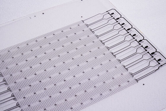 comprare Produzione LED senza interruzioni: circuiti flessibili personalizzati e assemblaggio SMT di precisione Display LED flessibile trasparente (ultra-sottile) Schermo FPC Scheda a circuito stampato FPC Pannello OLED trasparente online manufacture
