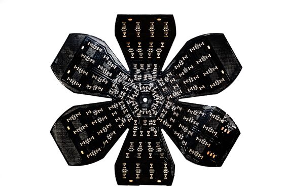 comprare FPCB a doppio strato premium per maschere di bellezza a LED con livello di protezione antincendio V0 e design personalizzabile online manufacture