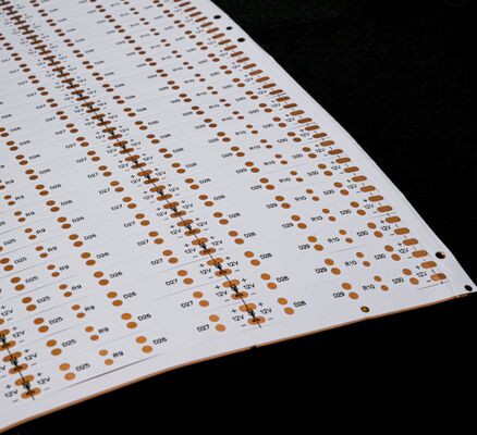 comprare Strip LED impermeabile PCB flessibile. Polyimide (PI) Circuito stampato per soluzioni di illuminazione industriale personalizzate online manufacture