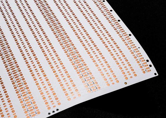 Scheda FPC flessibile a LED con strisce luminose LED 2835 e pellicola bianca per applicazioni antincendio di livello V0