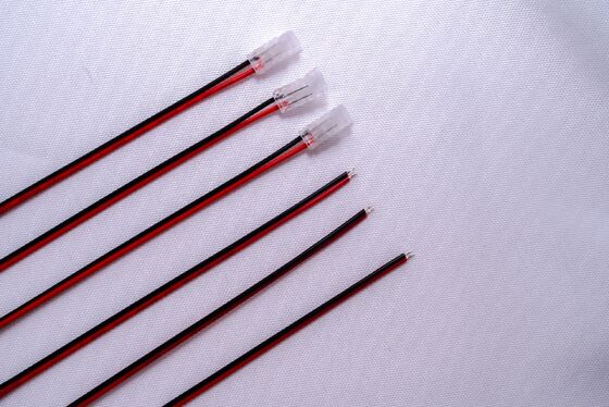 Connettore per striscia LED COB a 2 pin ignifugo anticorrosione con supporto filo 16AWG conforme RoHS